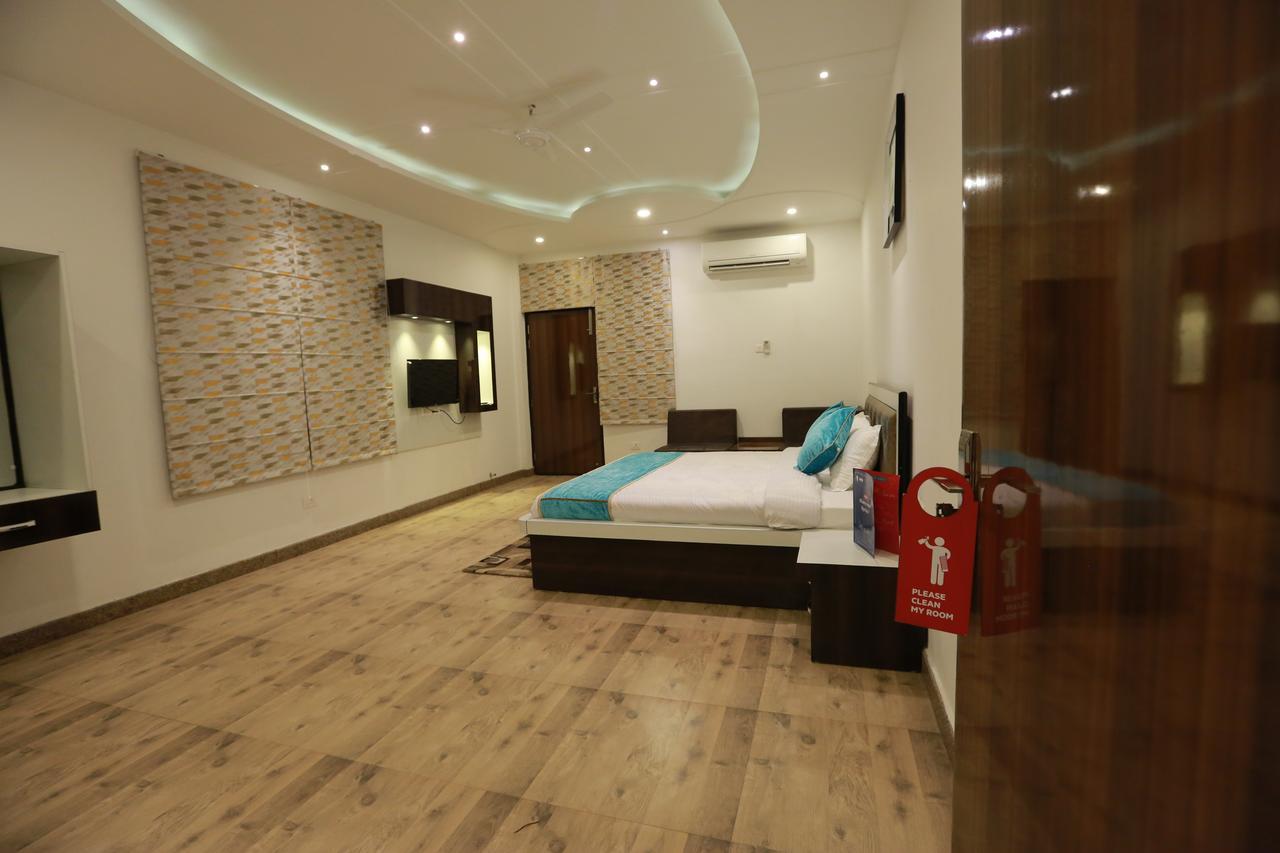 קאנפור Oyo 8837 Hotel Surya Galaxy מראה חיצוני תמונה