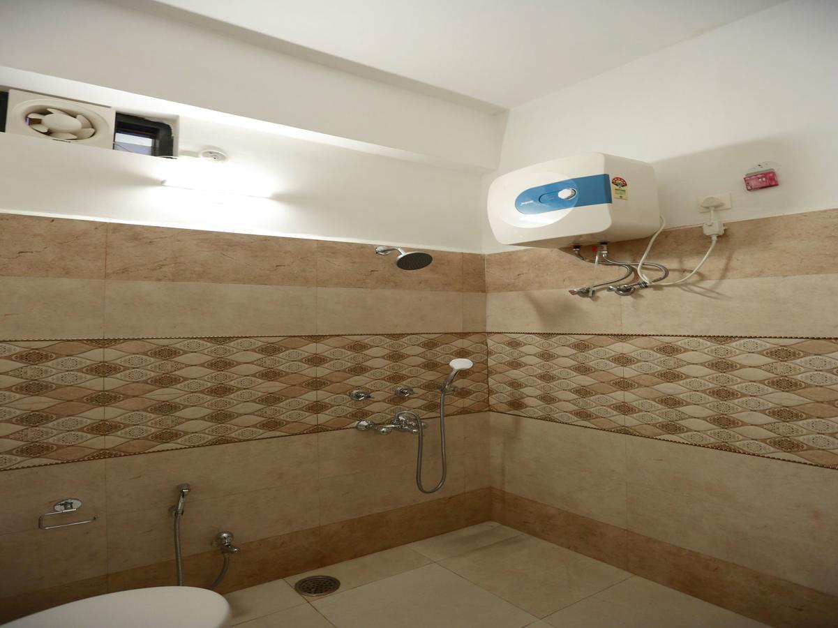 קאנפור Oyo 8837 Hotel Surya Galaxy מראה חיצוני תמונה