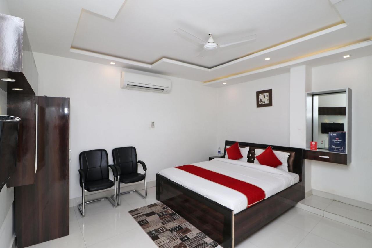 קאנפור Oyo 8837 Hotel Surya Galaxy מראה חיצוני תמונה