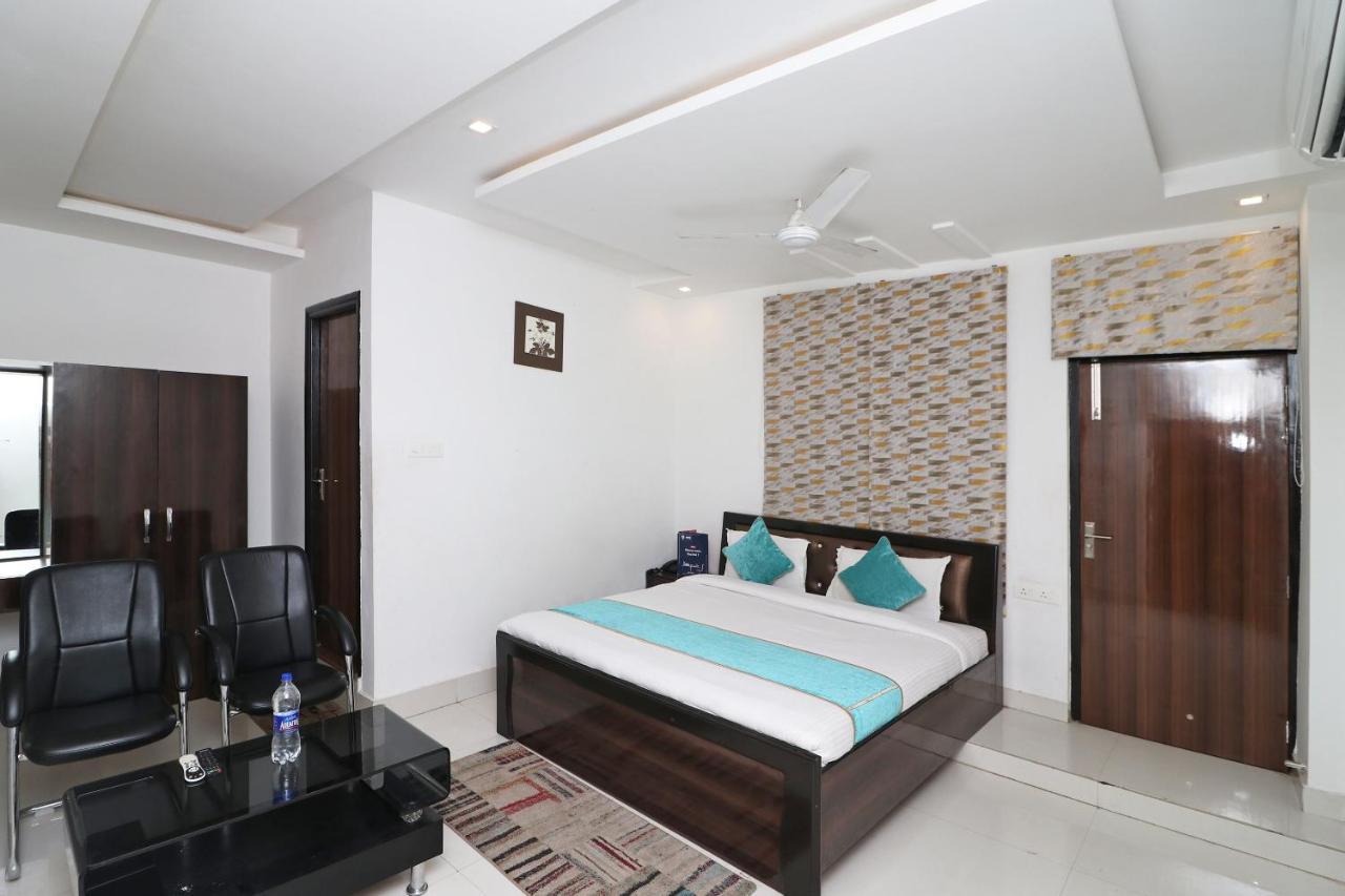 קאנפור Oyo 8837 Hotel Surya Galaxy מראה חיצוני תמונה