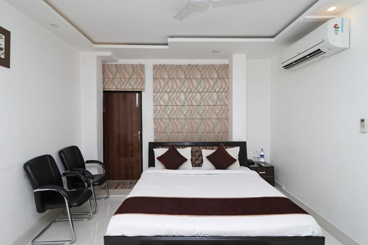 קאנפור Oyo 8837 Hotel Surya Galaxy מראה חיצוני תמונה